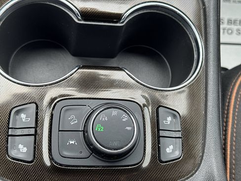 Used 2023 GMC Acadia AT4 w/ Trailering Package AWD/4WD image 35