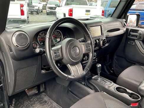 Used 2016 Jeep Wrangler Unlimited Sport image 11
