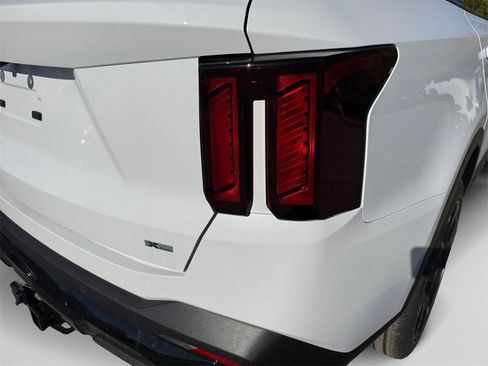 New 2026 Kia Sorento EX image 22