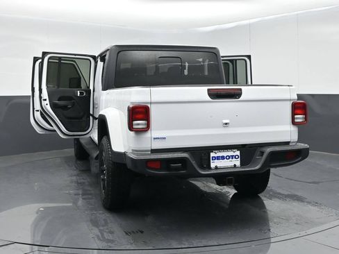 Used 2021 Jeep Gladiator Sport AWD/4WD image 65
