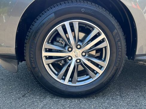 Used 2020 INFINITI QX60 Luxe w/ Essential Package image 9