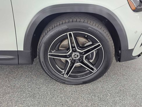 Certified 2025 Mercedes-Benz GLB 250 image 10