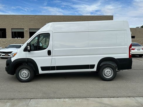 New 2026 RAM ProMaster 2500 w/ Safety Group FWD image 3