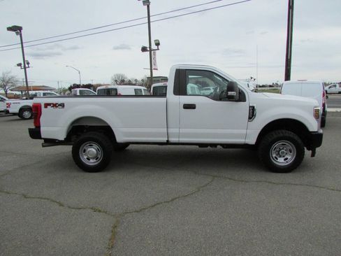 Used 2019 Ford F250 XL w/ Power Equipment Group image 5