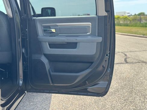 Used 2018 RAM 1500 Big Horn AWD/4WD image 35
