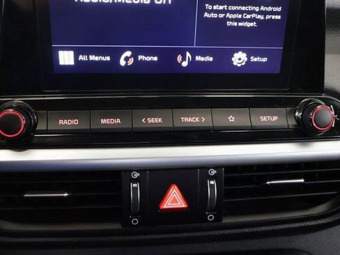 Used 2024 Kia Forte LXS image 20