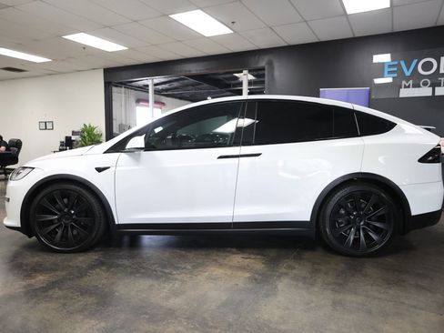 Used 2022 Tesla Model X AWD/4WD image 10