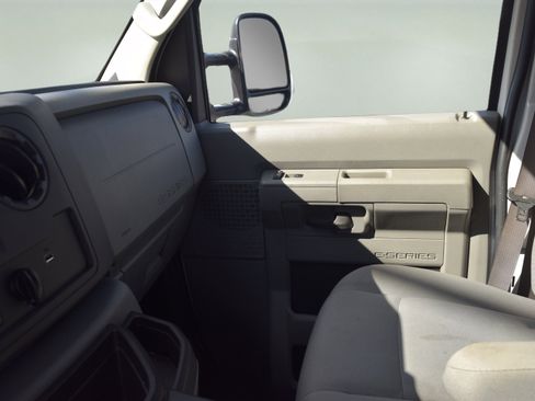 Used 2023 Ford E-350 and Econoline 350 Super Duty w/ Power Windows & Locks Group RWD image 14