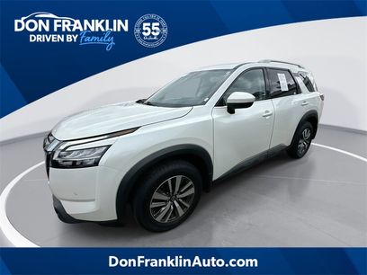 Used 2022 Nissan Pathfinder SL