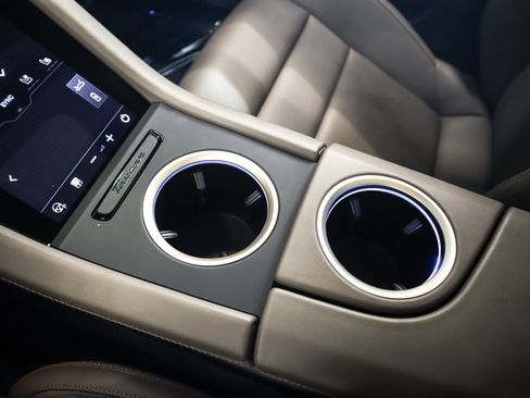 Certified 2023 Porsche Taycan GTS image 16