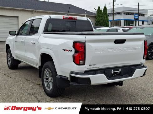 Used 2024 Chevrolet Colorado LT w/ LT Convenience Package III AWD/4WD image 5