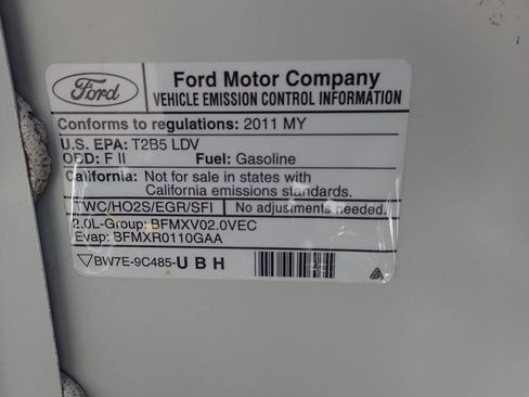 Used 2011 Ford Focus SE w/ Sedan SE Appearance Pkg FWD image 39