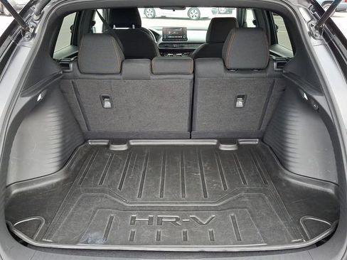 Used 2023 Honda HR-V Sport image 21