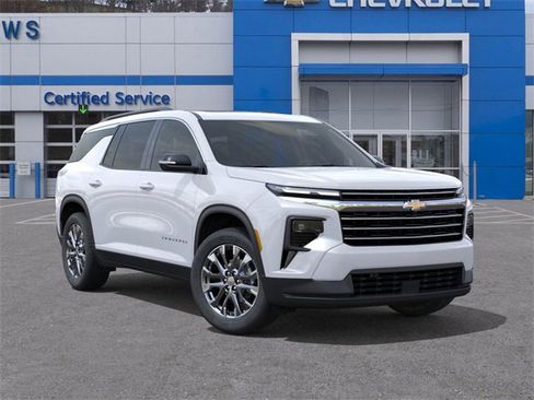 New 2026 Chevrolet Traverse LT w/ Sun and Wheel Package image 7