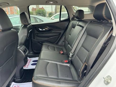 Used 2023 GMC Terrain AT4 AWD/4WD image 11