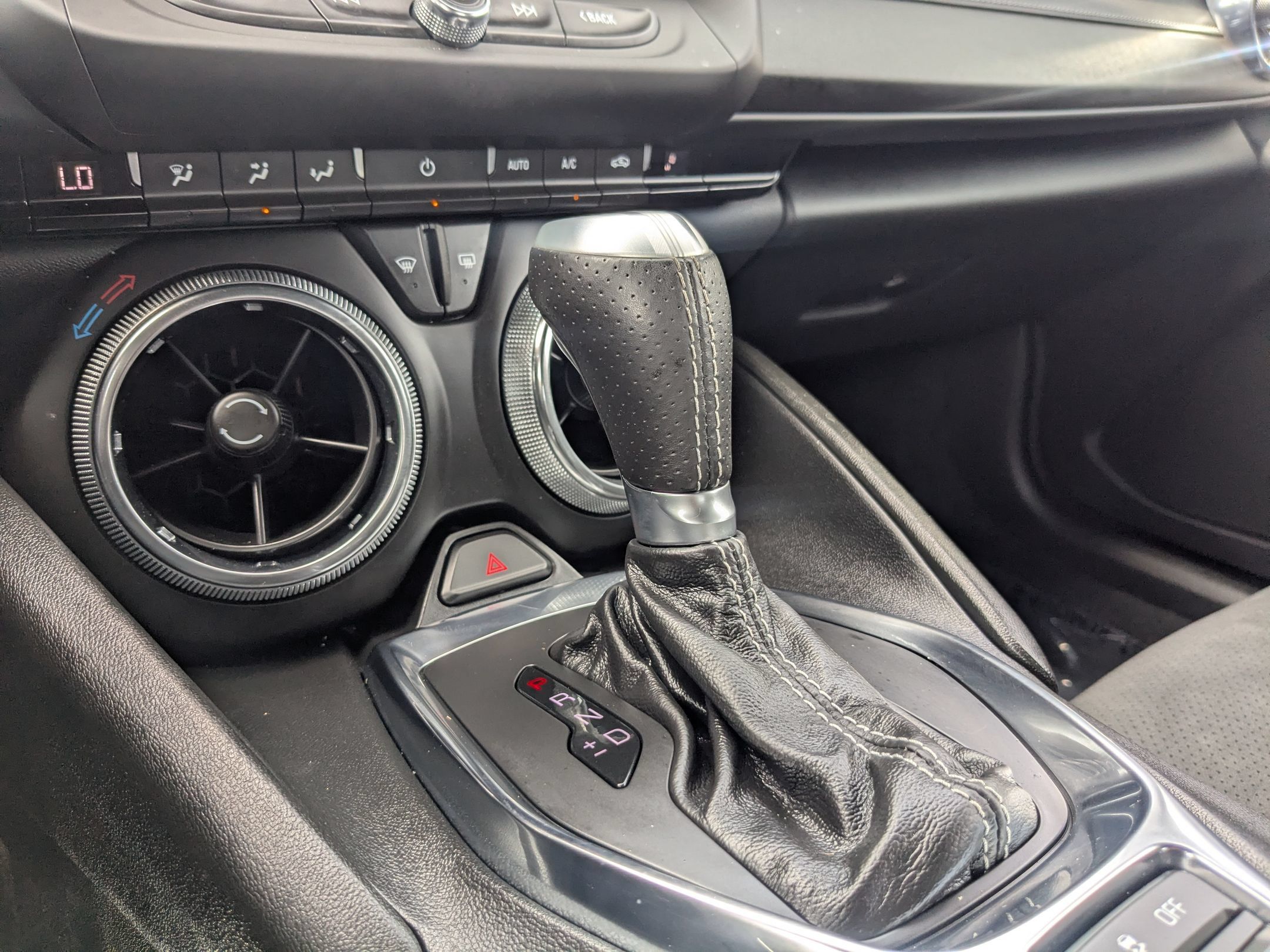 Used 2022 Chevrolet Camaro SS RWD image 18