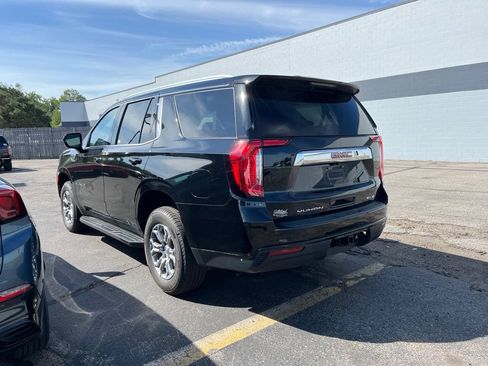Certified 2022 GMC Yukon SLE w/ Max Trailering Package AWD/4WD image 6