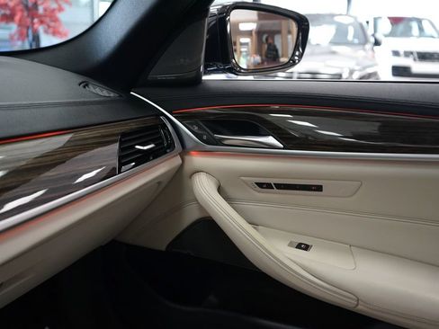 Used 2017 BMW 540i xDrive AWD/4WD image 48
