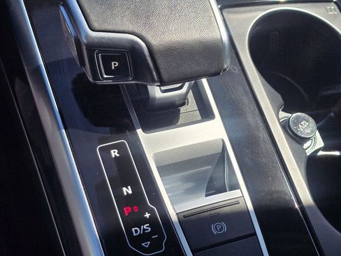 Used 2023 Audi Q7 2.0T Premium AWD/4WD image 26