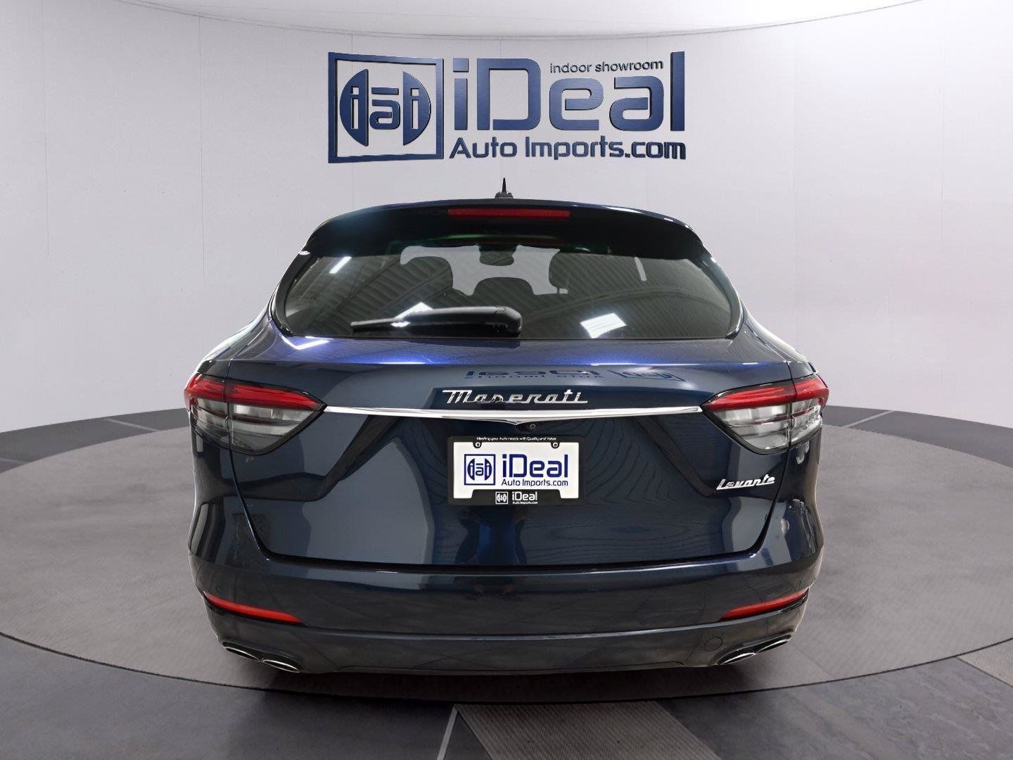 Used 2023 Maserati Levante GT AWD/4WD image 4