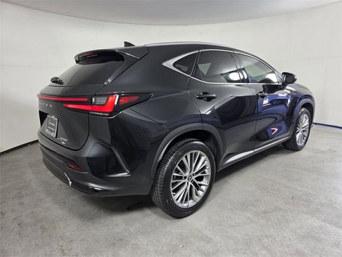 Used 2023 Lexus NX 350 AWD w/ Luxury Package image 4