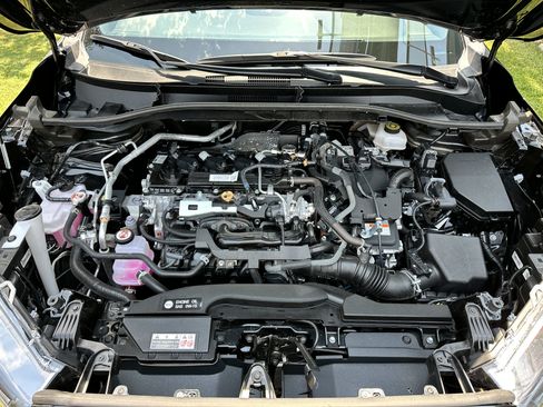 Used 2025 Toyota Corolla Cross AWD Hybrid image 11