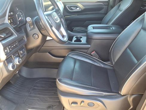 Used 2021 GMC Yukon SLT w/ SLT Luxury Plus Package image 15