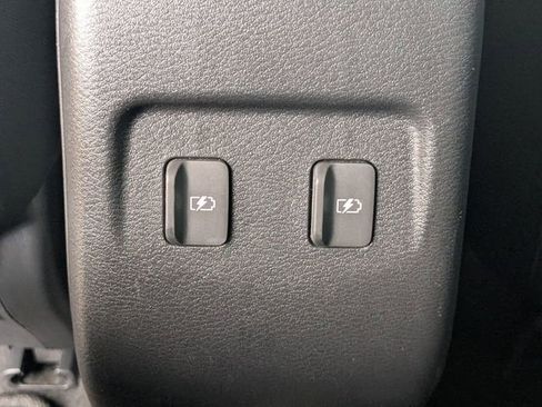 Used 2023 Nissan Kicks SV image 19