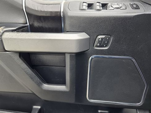 Used 2019 Ford F250 Platinum w/ Platinum Ultimate Package image 21