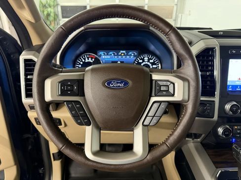 Used 2020 Ford F150 Lariat w/ Equipment Group 502A Luxury AWD/4WD image 20
