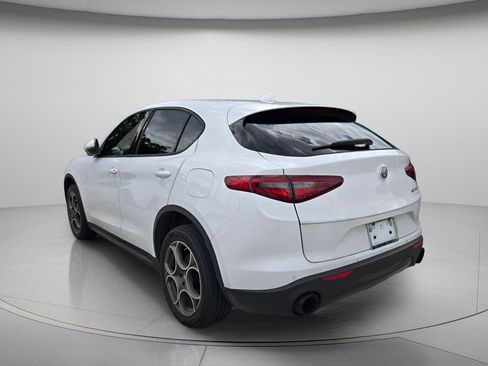Used 2023 Alfa Romeo Stelvio Sprint RWD image 7