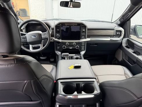 Used 2025 Ford F150 Lariat w/ Bed Utility Package AWD/4WD image 20
