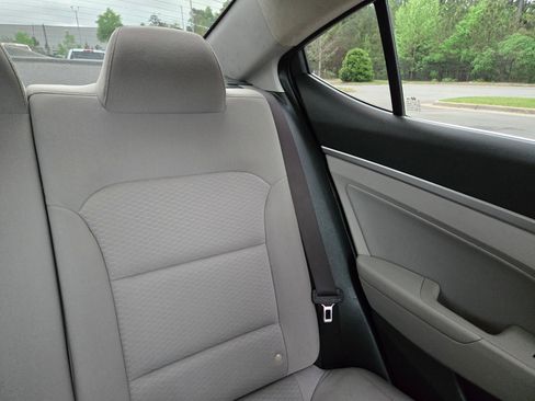 Used 2019 Hyundai Elantra Value Edition w/ Cargo Package FWD image 14