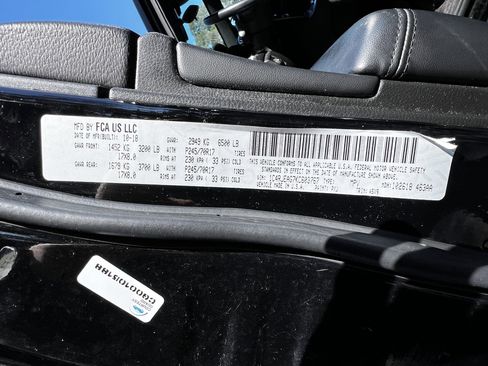 Used 2019 Jeep Grand Cherokee Laredo image 49