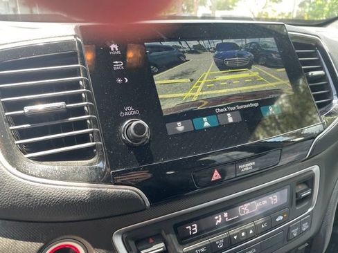 Used 2022 Honda Passport TrailSport image 16