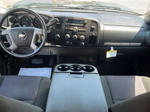 Used 2013 Chevrolet Silverado 2500 LT w/ Suspension Package, Off-Road AWD/4WD image 24