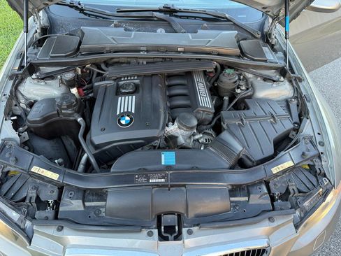 Used 2008 BMW 328i Convertible RWD image 39
