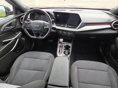 Used 2024 Chevrolet Trax RS w/ Driver Confidence Package FWD image 20