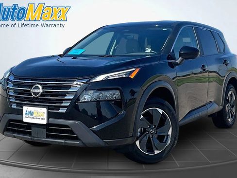Used 2025 Nissan Rogue SV AWD/4WD image 1