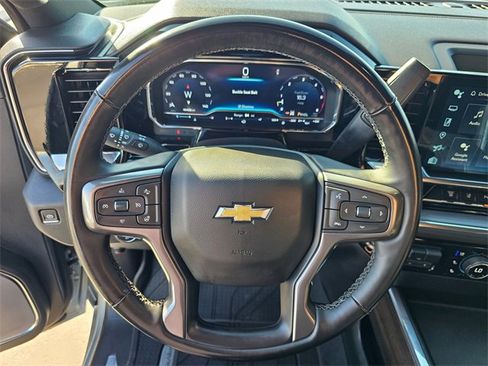 Used 2024 Chevrolet Silverado 3500 High Country w/ High Country Premium Package image 17