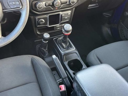 Used 2019 Jeep Wrangler Unlimited Sport AWD/4WD image 14