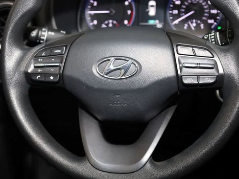 Used 2023 Hyundai Kona SEL image 30