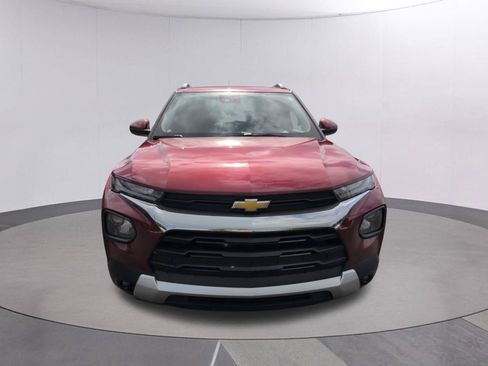 Used 2022 Chevrolet TrailBlazer LT w/ Convenience Package FWD image 9