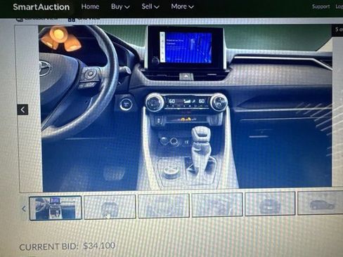 Used 2025 Toyota RAV4 XLE AWD/4WD image 5