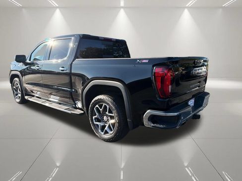 Used 2024 GMC Sierra 1500 SLT w/ SLT Premium Plus Package AWD/4WD image 7
