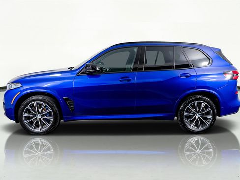 Used 2025 BMW X5 M60i AWD/4WD image 17