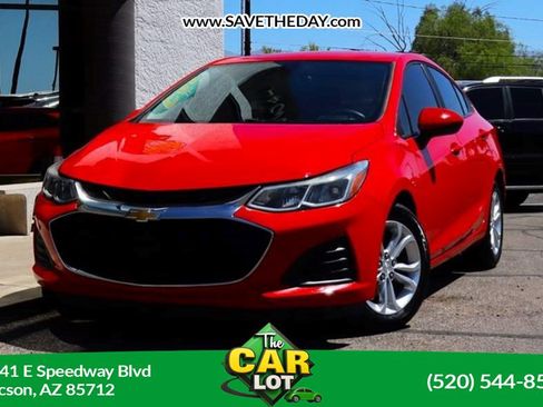 Used 2019 Chevrolet Cruze LS w/ LS Convenience Package FWD image 1