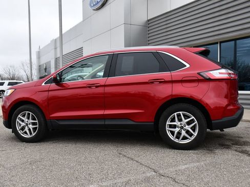 Used 2024 Ford Edge SEL w/ Convenience Package AWD/4WD image 2