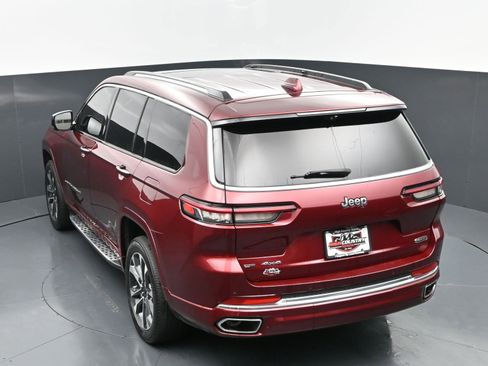 Used 2021 Jeep Grand Cherokee L Overland w/ Advanced Protech Group III image 30