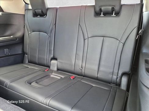 Used 2025 INFINITI QX60 Luxe AWD/4WD image 22